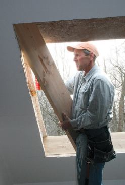 Triming the skylight well