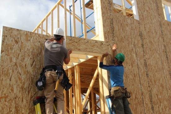 The short section of SIP is a hair too long for the opening because of a small inaccuracy in placing the adjacent panels.