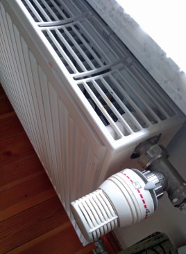 Hydronic heating is standard and each radiator is typically controlled with thermostatic radiator valve (TRV).