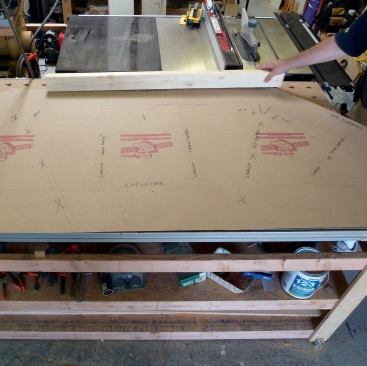 The centerlines for the angled framing determine the intersection point of the hips, upper ledger, and side nailers.