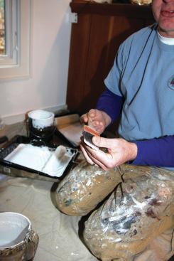 Brushes with square-cornered ferrules are narrow and don't hold as much paint as those with rounded corners, making them good to use on small surfaces.
