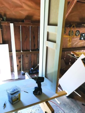 They were were joined to side panels at about a 10-degree angle.