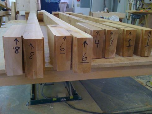 Each perimeter beam has a matching decorative element that makes it appear that the beam is continuous through the column.