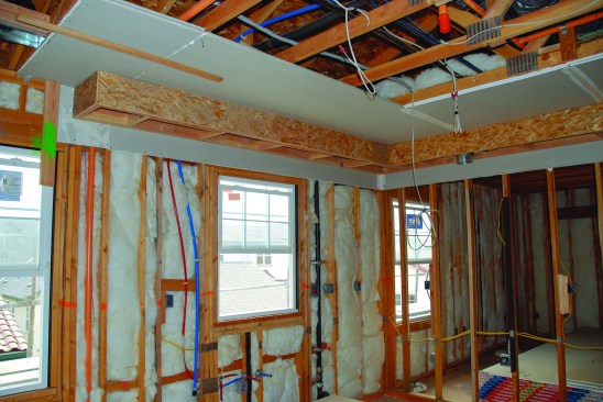 Drywall on the lid is the best way to shut these down.