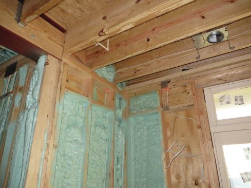 The foam in this wall appears to have been installed pretty well.