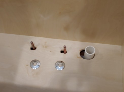 The plan called for 1/4-inch panels, so that’s how the author laid out and drilled for the plumbing.
