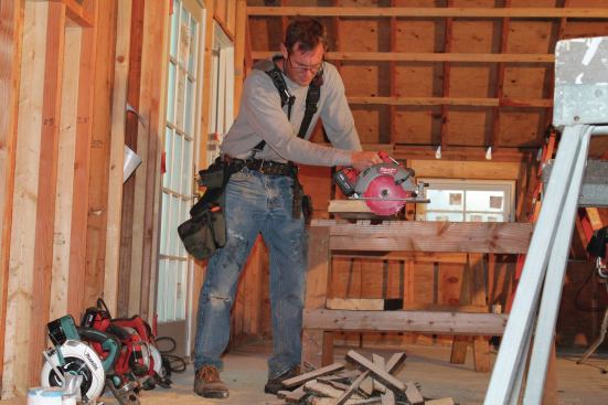 The author’s speed testing revealed that the saw can compete with other top-of-the-line cordless models, but is still significantly slower than his corded framing sidewinders.