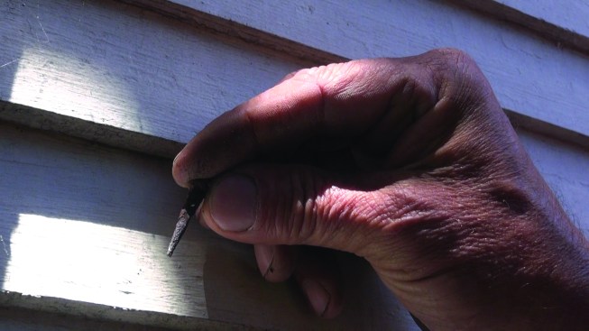 Nails are corroded.