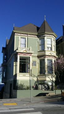 Built in 1892, this Painted Lady Queen Anne Victorian at 722 Steiner St. in San Francisco was the first of developer Matthew Kavanaugh’s Seven Sisters. The anchor home on Post Card Row, it is slightly different than the other six homes he built to its right. After years of abuse and neglect, it was slated for demolition, but the current owners saved it from that brutal fate, preserving history for years to come.
