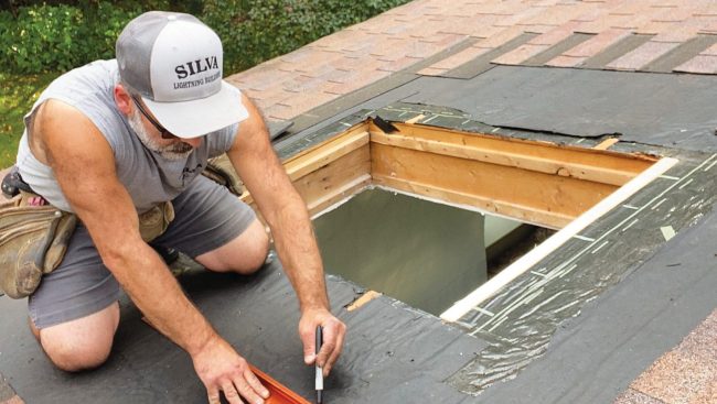I drew lines with a Sharpie on the underlayment to help me place the flashing.