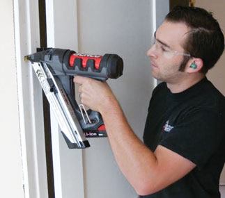 The Fusion is larger and heavier than a 15-gauge pneumatic nailer, but it has the same feel, especially the instant pop you get when you squeeze the trigger. It can be placed in an upright position so it’s easy to grab with either hand.