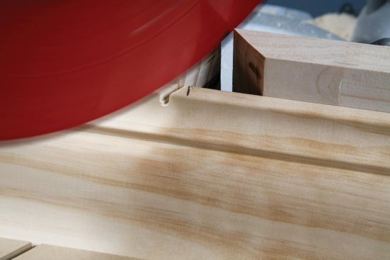 To use the “creep method” for cutting crown, first make a shallow cut close to the line.