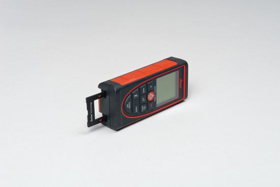 Reference points. The Hilti PD 5 and Spectra Precision QM75 both measure from the back end only, while the other models can also measure from the front. Ten models include a tailpiece that allows you to take measurements easily from inside corners to check diagonals. The Bosch GLM 80, the three Leicas (one of which is shown), the Milwaukee, the Stabila, and the Stanley TLM 330 can also hook outside corners for easier measuring from the back end. Five models can mount to a tripod and be set to measure from the center of the socket.