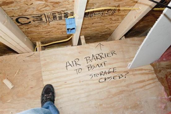 The gap between the subfloor and wall sheathing in this home allowed unconditioned air to flow through a basement closet equipped with an outside door and into the living space above it.