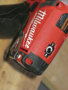 Brushless motors make for better durability and longer runtime and are associated with electronically controlled features like the dual-level speed control on this impact driver. 