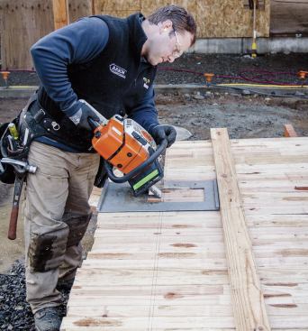 With the I-joists firmly supported on the racks, we can make our head cut for the ridge ...