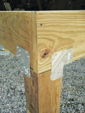 The Simpson Strong-Tie LCE4 is two-piece corner connector for 4-by or 6-by lumber (new or retrofit construction).