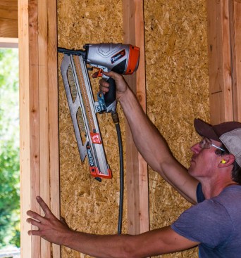 Paslode 21-degree stick nailer