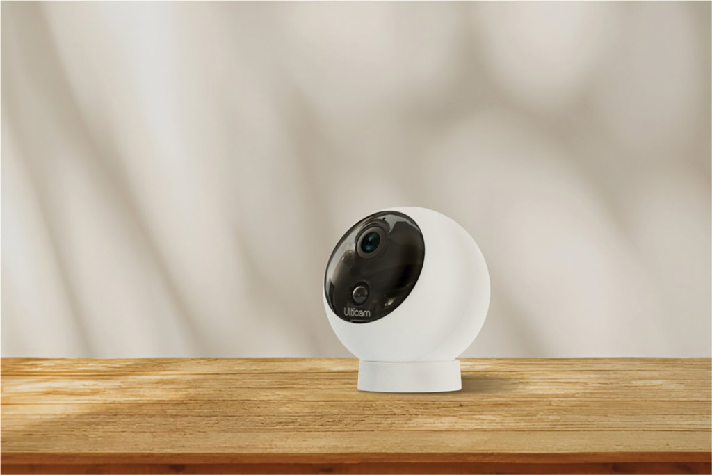 Ulticam Dot security camera for the job site