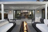 Milgard AX650 moving glass wall